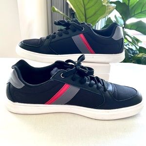 Joe’s Men sneaker Shoes